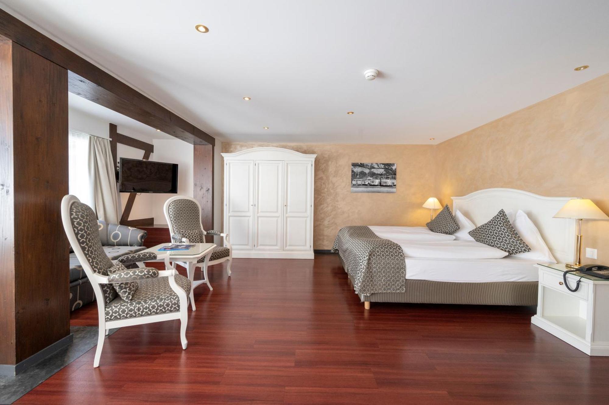 Seilers Vintage Hotel & Spa Кандерстег Екстериор снимка